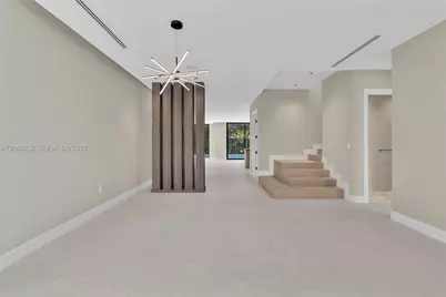 6020 Alton Rd, Miami Beach, FL 33140 - Photo 11