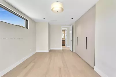 6020 Alton Rd, Miami Beach, FL 33140 - Photo 23