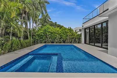 6020 Alton Rd, Miami Beach, FL 33140 - Photo 27