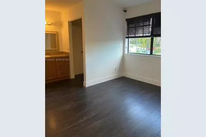 11622 NW 11th St, Pembroke Pines, FL 33026 - Photo 3