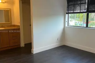 11622 NW 11th St, Pembroke Pines, FL 33026 - Photo 3