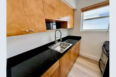 7334 Harding Ave #3, Miami Beach, FL 33141 - Photo 11
