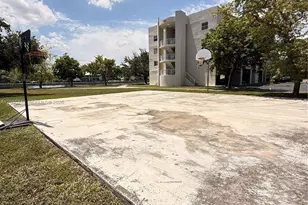 8240 SW 210th St, Cutler Bay, FL 33189 - Photo 25