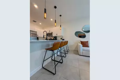11432 W 32nd Ln, Hialeah, FL 33018 - Photo 5