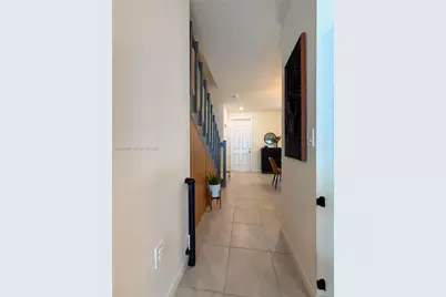 11432 W 32nd Ln, Hialeah, FL 33018 - Photo 13