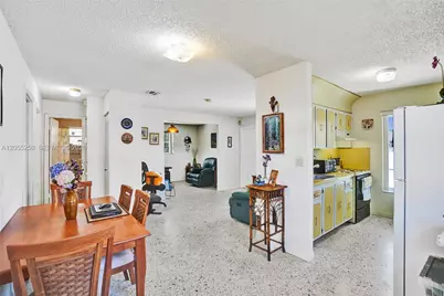 3170 SW 26th St, Miami, FL 33133 - Photo 17