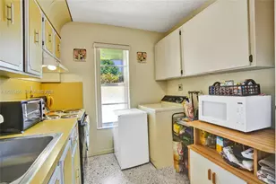 3170 SW 26th St, Miami, FL 33133 - Photo 19
