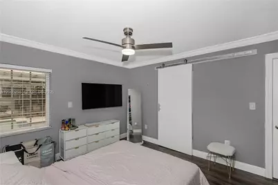 11040 NE 64th St, Miami, FL 33173 - Photo 9
