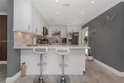 11040 NE 64th St, Miami, FL 33173 - Photo 21