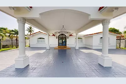 6265 W 10th Ave, Hialeah, FL 33012 - Photo 3