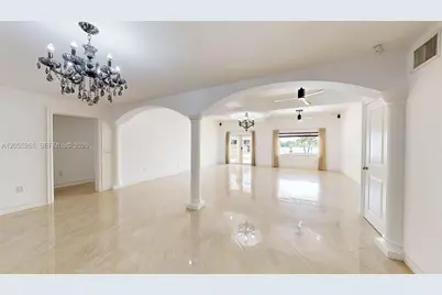 6265 W 10th Ave, Hialeah, FL 33012 - Photo 5