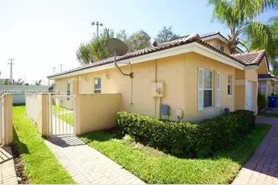 8978 NW 53rd St #N/A, Sunrise, FL 33351 - Photo 3