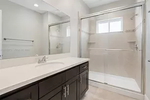 13755 NW 18th Ct, Pembroke Pines, FL 33028 - Photo 57