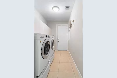 13755 NW 18th Ct, Pembroke Pines, FL 33028 - Photo 55