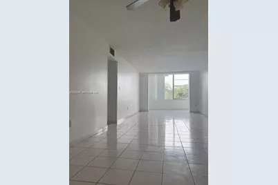 7345 W 4th Ave #404, Hialeah, FL 33014 - Photo 3