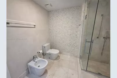 17121 Collins Av #2306, Sunny Isles Beach, FL 33160 - Photo 21