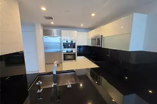 17121 Collins Ave, Sunny Isles Beach, FL 33160 - Photo 11