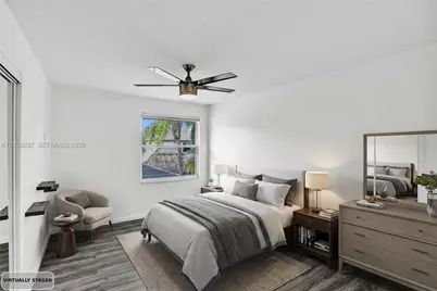 740 E Cypress Pointe Dr E, Pembroke Pines, FL 33027 - Photo 27