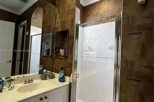 1773 NW 72nd Way, Pembroke Pines, FL 33024 - Photo 25