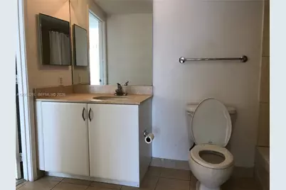 1750 N Bayshore Dr #2012, Miami, FL 33132 - Photo 13