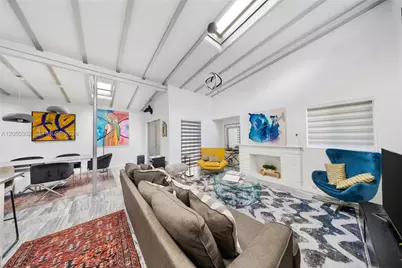 910 NE 81st St, Miami, FL 33138 - Photo 9