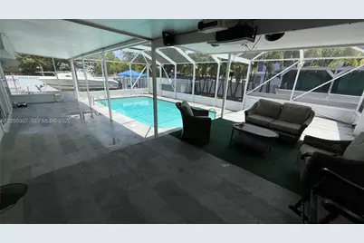 7400 NW 1st Ct, Pembroke Pines, FL 33024 - Photo 21