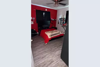 7400 NW 1st Ct, Pembroke Pines, FL 33024 - Photo 27