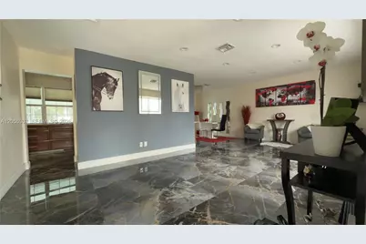 7400 NW 1st Ct, Pembroke Pines, FL 33024 - Photo 9