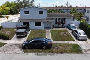 7400 NW 1st Ct, Pembroke Pines, FL 33024 - Photo 1
