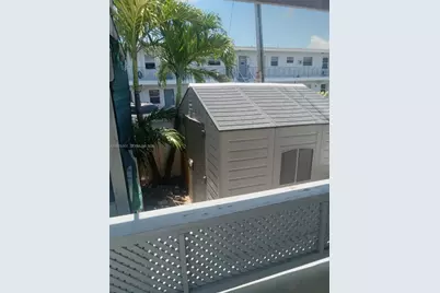 7400 NW 1st Ct, Pembroke Pines, FL 33024 - Photo 31