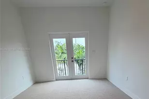 7291 SW 46th St, Davie, FL 33314 - Photo 11