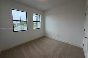 7291 SW 46th St, Davie, FL 33314 - Photo 9