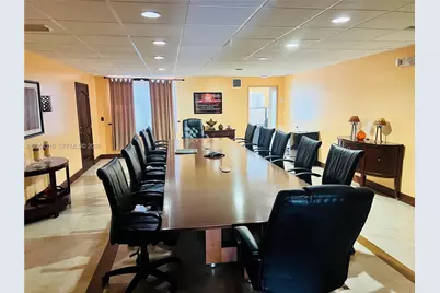 641 W Flagler St, Miami, FL 33130 - Photo 3
