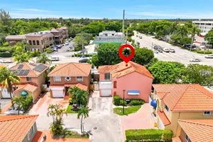 8684 NW 1st St, Miami, FL 33126 - Photo 13