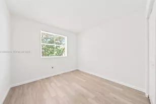 8684 NW 1st St, Miami, FL 33126 - Photo 29