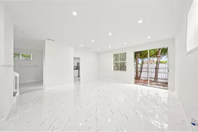8684 NW 1st St #0, Miami, FL 33126 - Photo 5