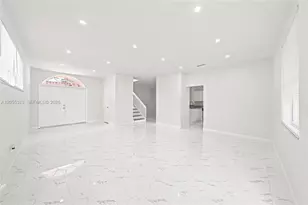 8684 NW 1st St, Miami, FL 33126 - Photo 7