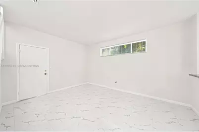 8684 NW 1st St #0, Miami, FL 33126 - Photo 9