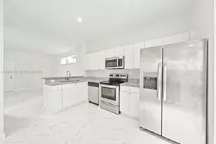 8684 NW 1st St, Miami, FL 33126 - Photo 1