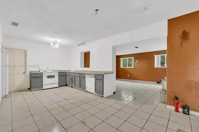 9921 SW 165th Ter, Miami, FL 33157 - Photo 13