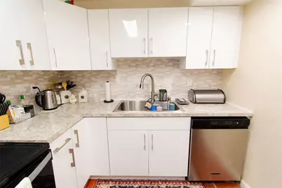 1621 Collins Ave #205, Miami Beach, FL 33139 - Photo 5