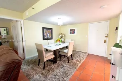 1621 Collins Ave #205, Miami Beach, FL 33139 - Photo 17