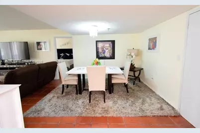 1621 Collins Ave #205, Miami Beach, FL 33139 - Photo 15