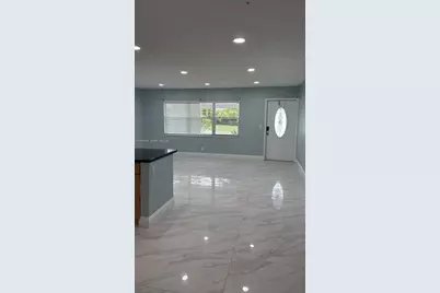 9 SE 10th Ct #0, Deerfield Beach, FL 33441 - Photo 3