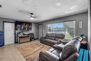 2729 Sunshine Blvd, Miramar, FL 33023 - Photo 7