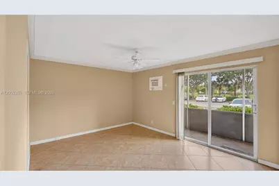 48 Mansfield B #48, Boca Raton, FL 33434 - Photo 9