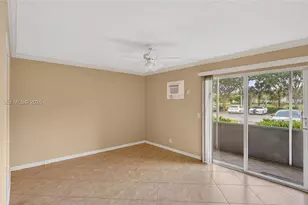 48 Mansfield B, Boca Raton, FL 33434 - Photo 9