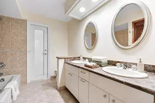 7920 SW 172nd Terrace, Palmetto Bay, FL 33157 - Photo 15