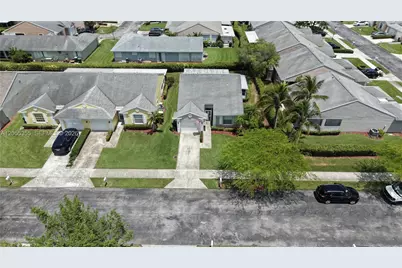715 SE 22nd Ln, Homestead, FL 33033 - Photo 19