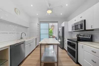 200 Ocean Lane Dr #108, Key Biscayne, FL 33149 - Photo 9